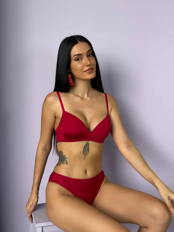 B CUP Angel balensiz desteksiz saten sütyen takımı